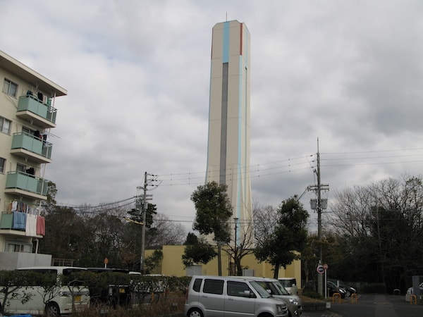 熊取団地:超音波振動剥離工法を実施